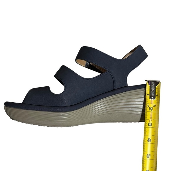 Clarks Reedly Juno blue Velcro wedge sandals size 8.5W - Picture 11 of 11